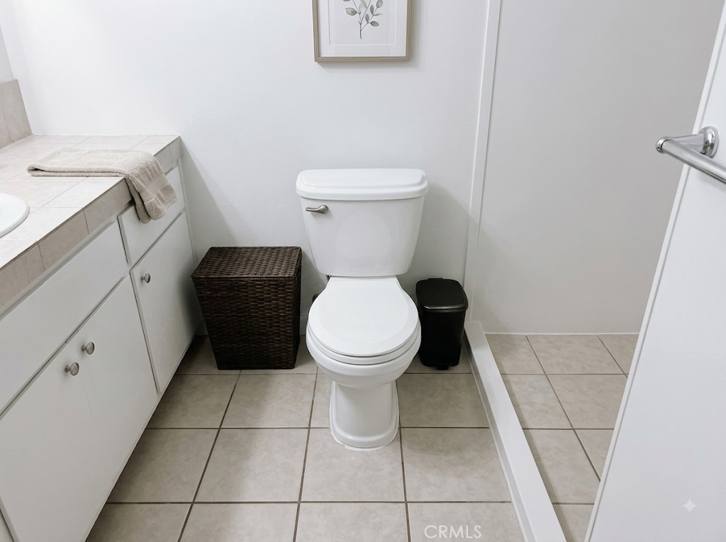 1354 W 84th Street Property Photo 6
