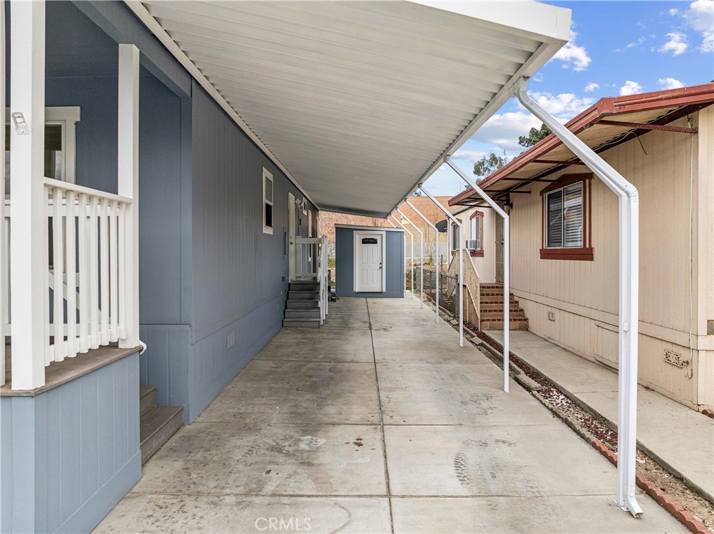 10550 Dunlap Crossing 141 Property Photo 28