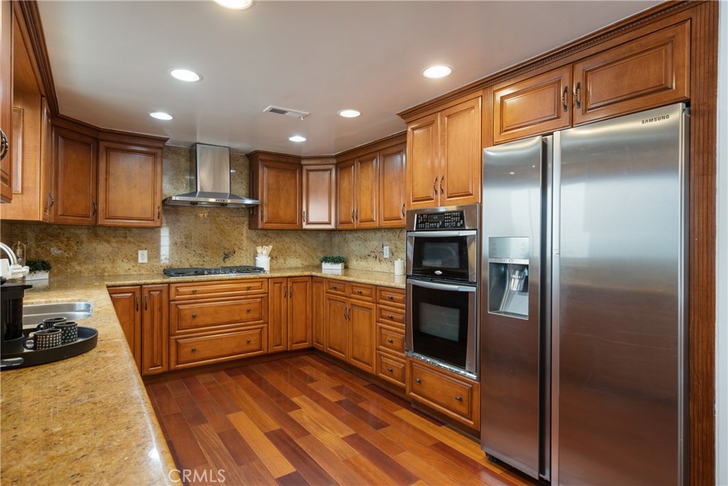 1735 Hilliard Drive Property Photo 27