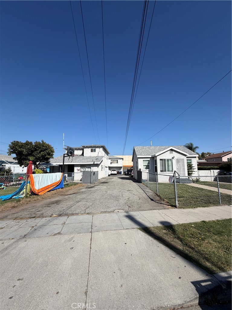 4918 Tobias Property Photo 1
