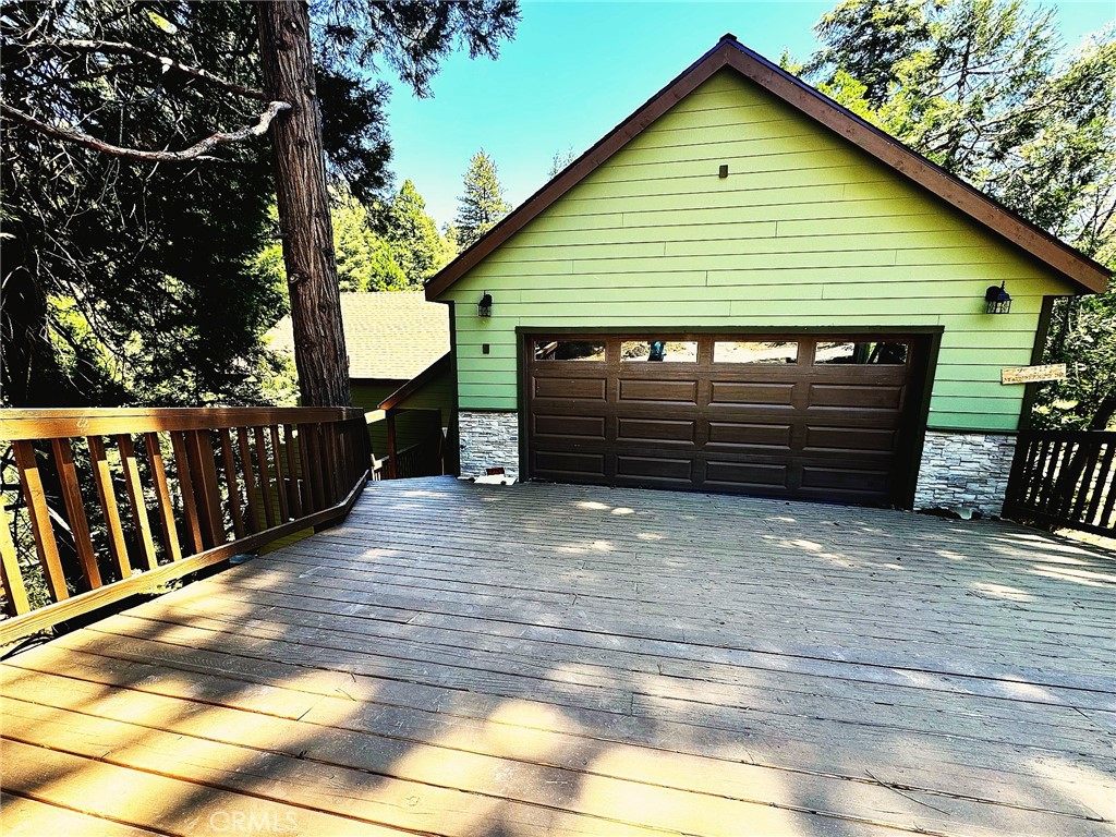 26241 Thunderbird Property Photo 1