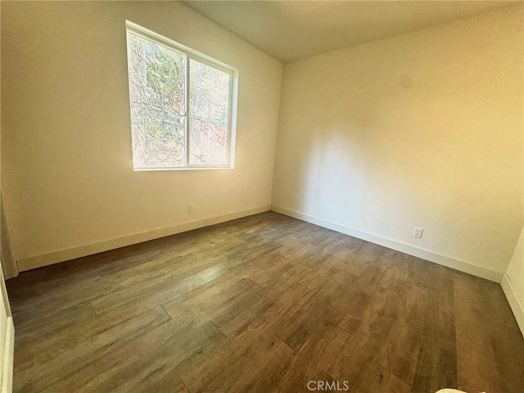 26241 Thunderbird Property Photo 6