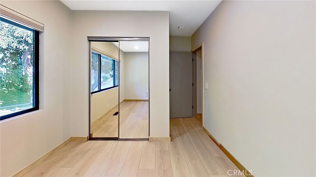 325 N Madison Avenue Property Photo 28