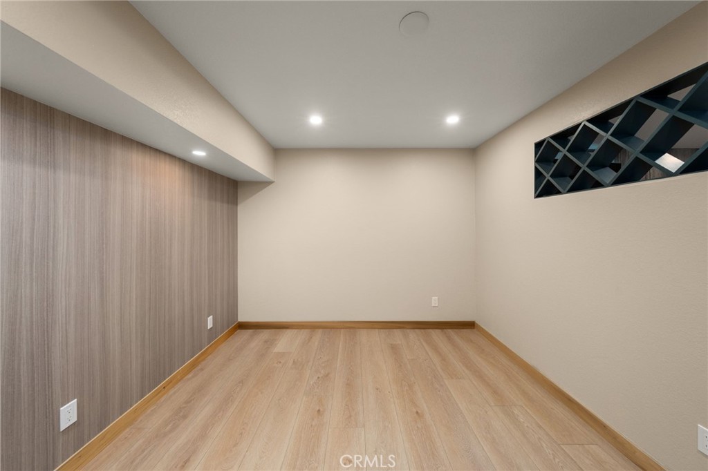 325 N Madison Avenue Property Photo 41