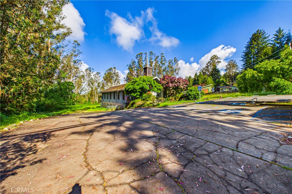 555 Bayside Property Photo 4