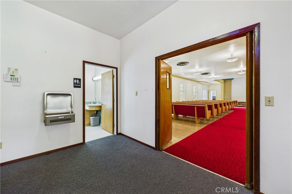 555 Bayside Property Photo 13