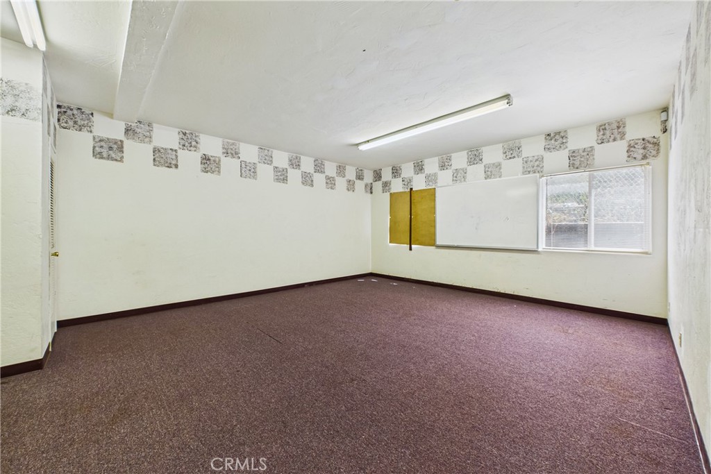 555 Bayside Property Photo 15