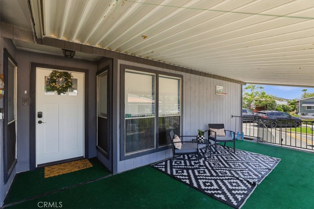 929 E Foothill 198 Property Photo 8