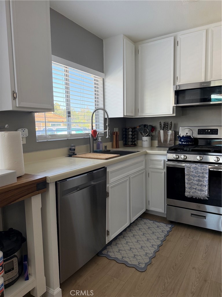 10730 Holly Meadows B Property Photo 6