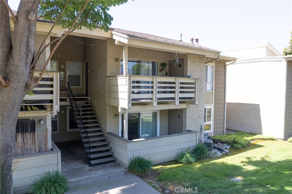 1130 E Alosta B102 Property Photo 2