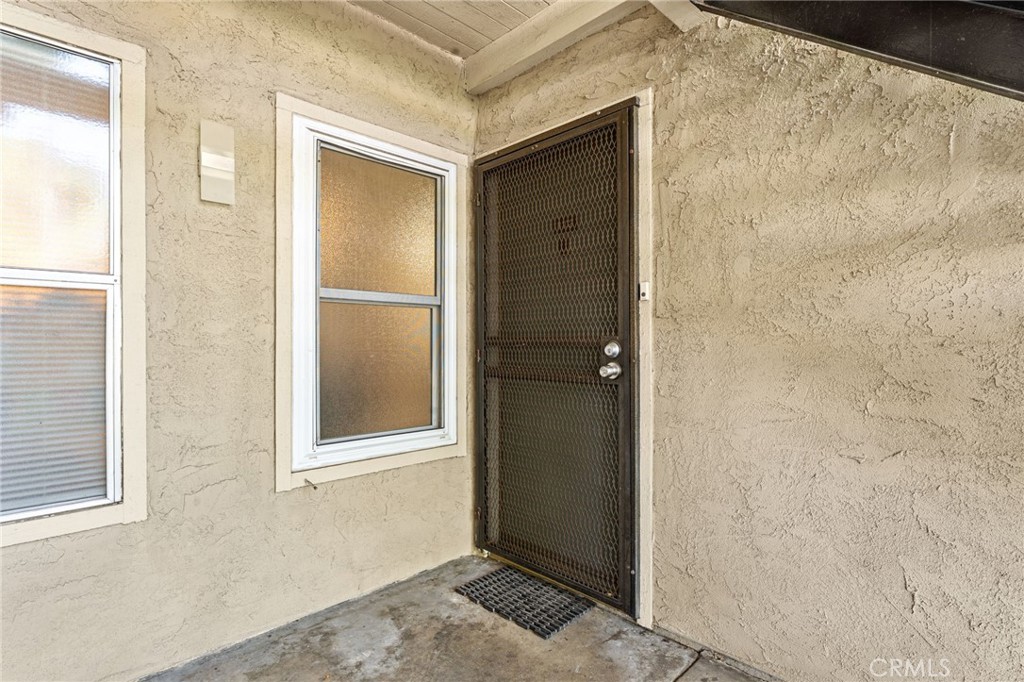 1130 E Alosta B102 Property Photo 7
