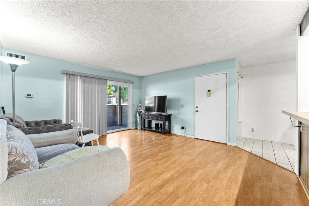 1130 E Alosta B102 Property Photo 8