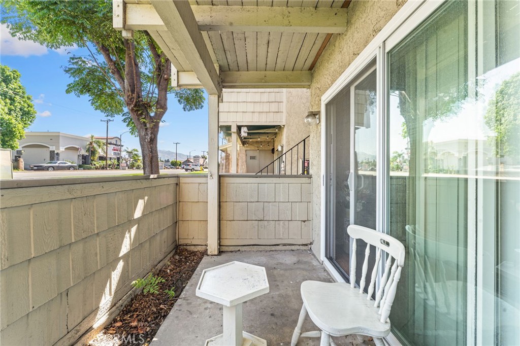 1130 E Alosta B102 Property Photo 20