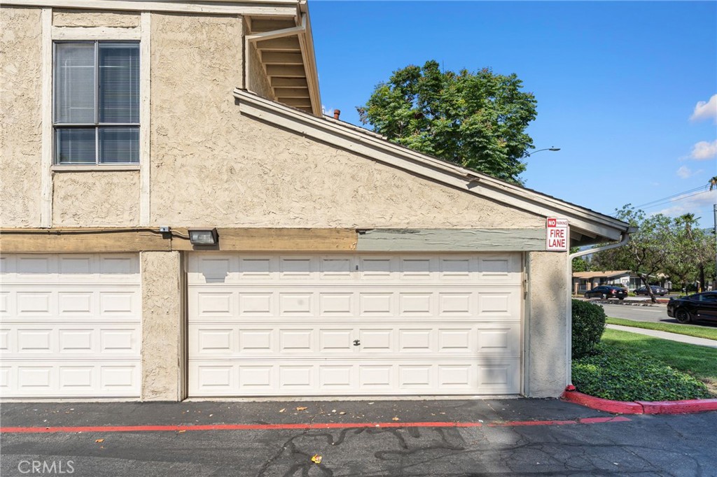 1130 E Alosta B102 Property Photo 21