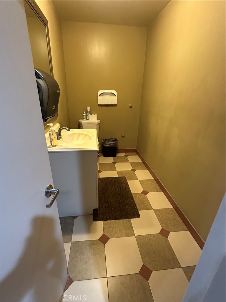 2222 W Garvey Avenue S Property Photo 13