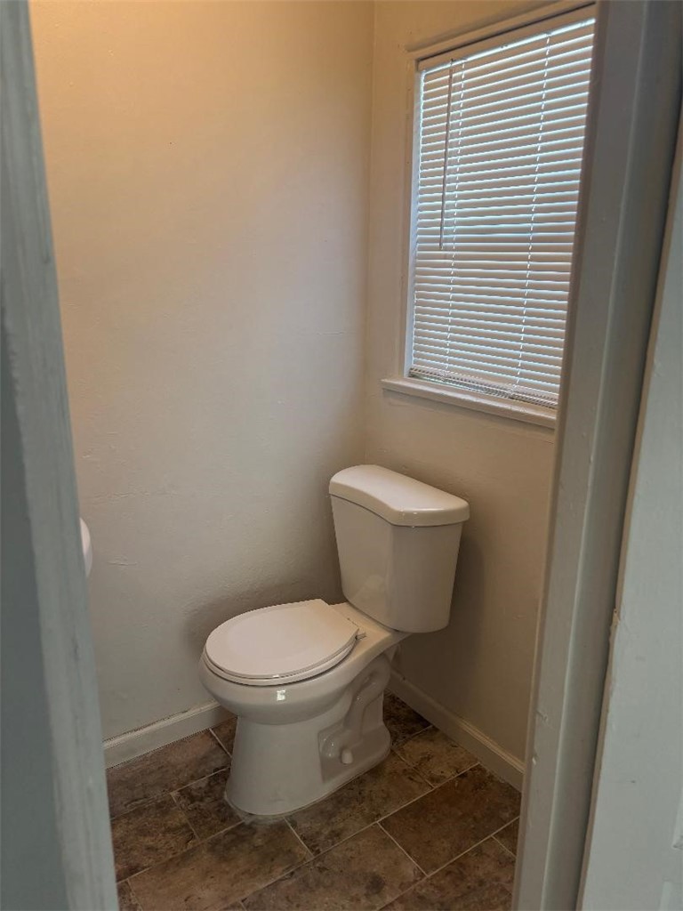 130 S Giovanola Avenue Property Photo 6