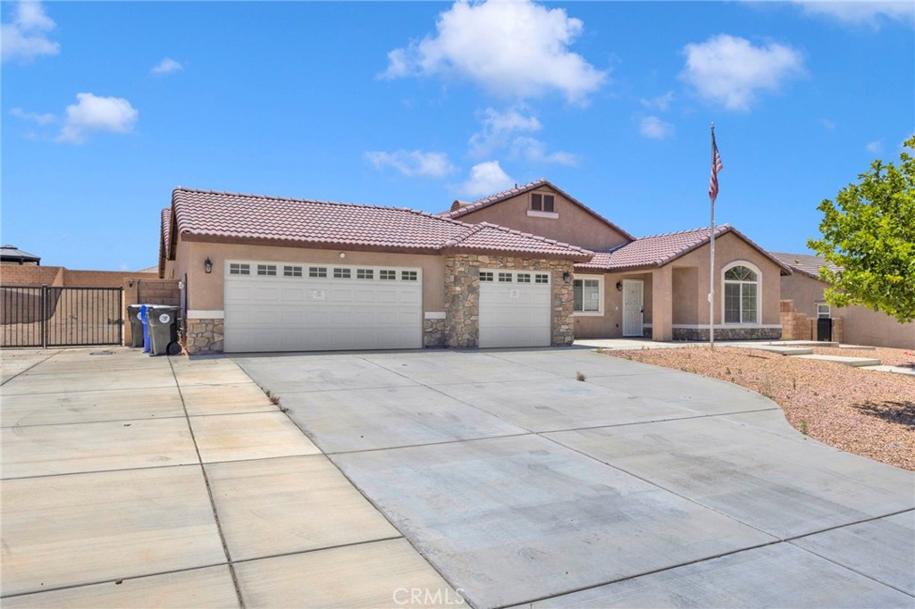17877 Cabazon Property Photo 3