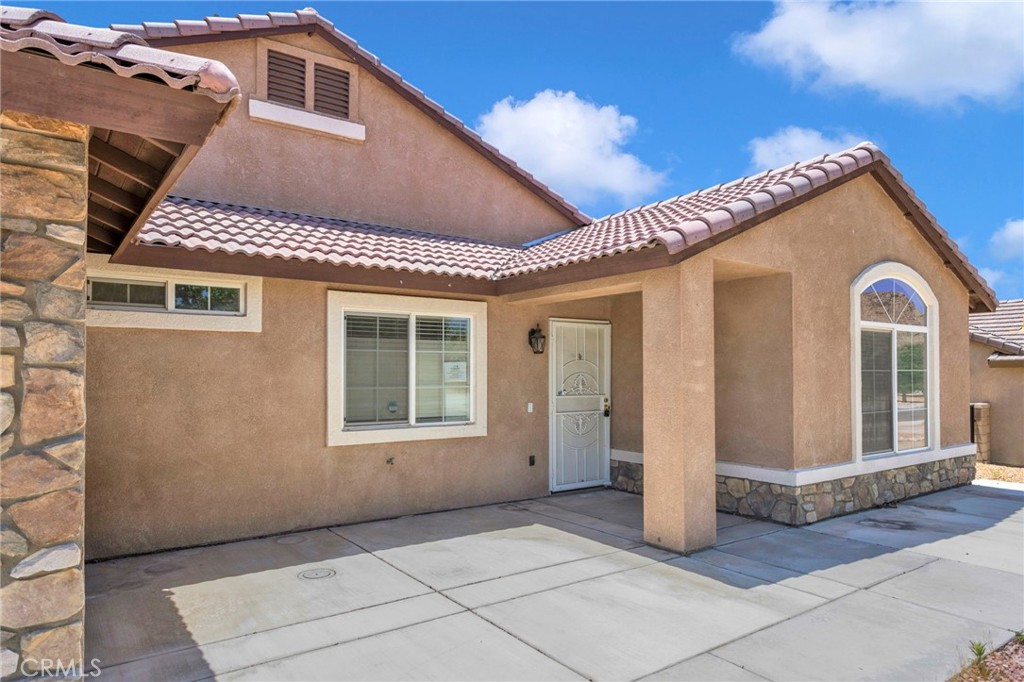 17877 Cabazon Property Photo 4