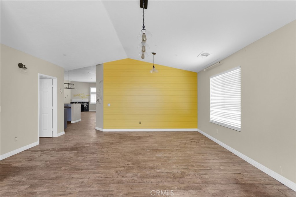 17877 Cabazon Property Photo 7