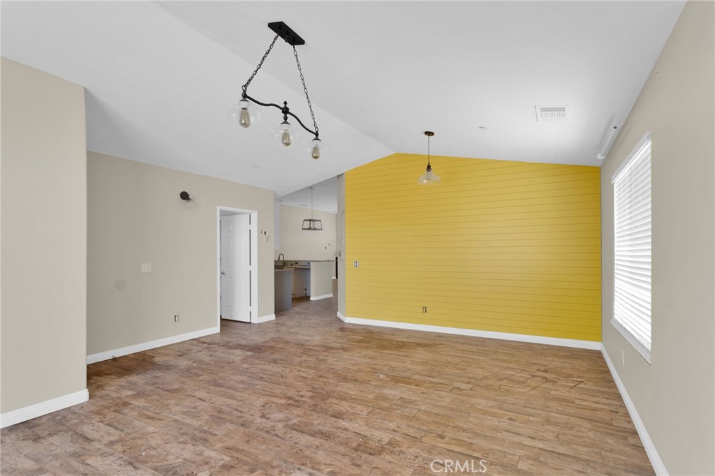 17877 Cabazon Property Photo 8