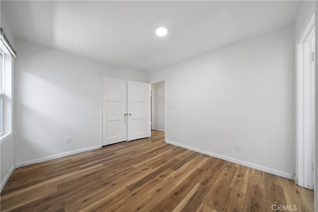 543 N Angeleno Avenue Property Photo 14