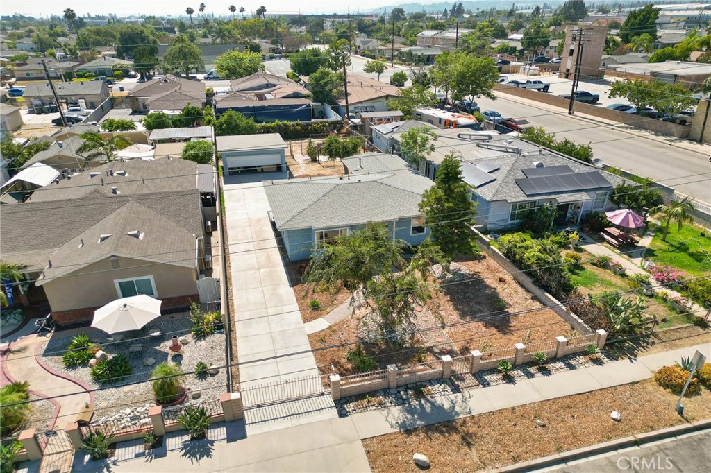 543 N Angeleno Avenue Property Photo 31