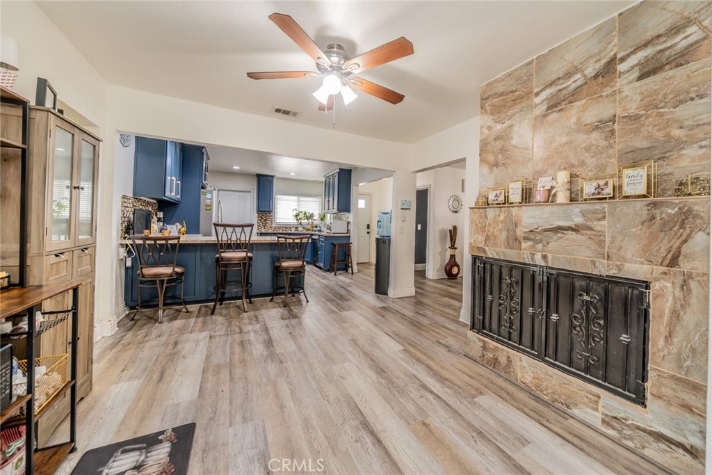 5312 N Mountain View Property Photo 20