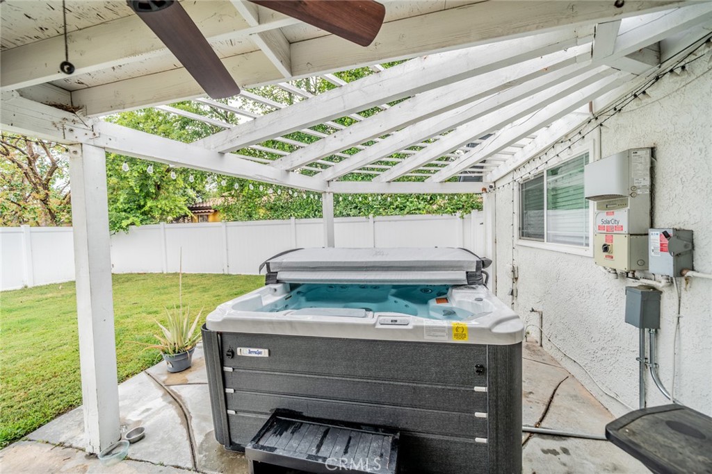 5312 N Mountain View Property Photo 43