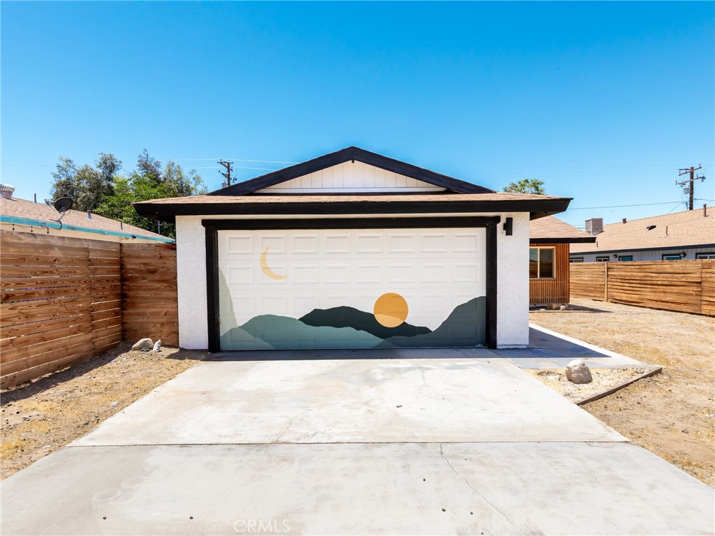 62044 Valley View Property Photo 1