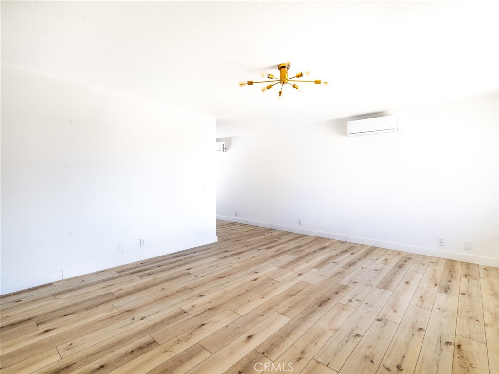 62044 Valley View Property Photo 11