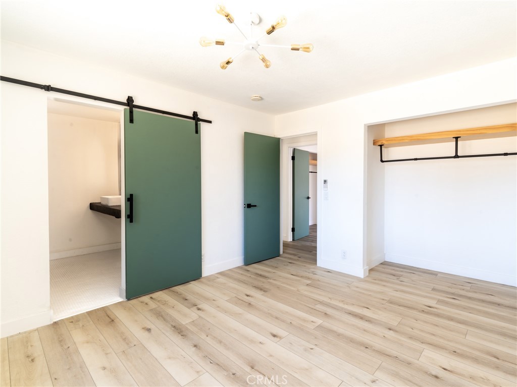 62044 Valley View Property Photo 12
