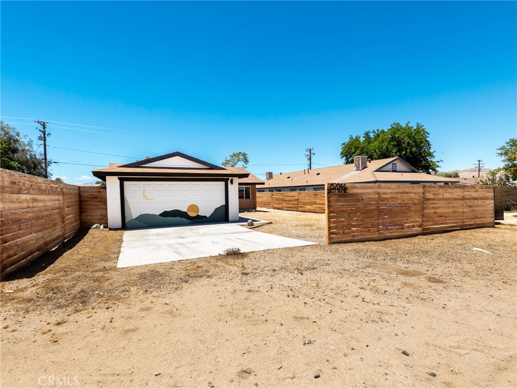 62044 Valley View Property Photo 27