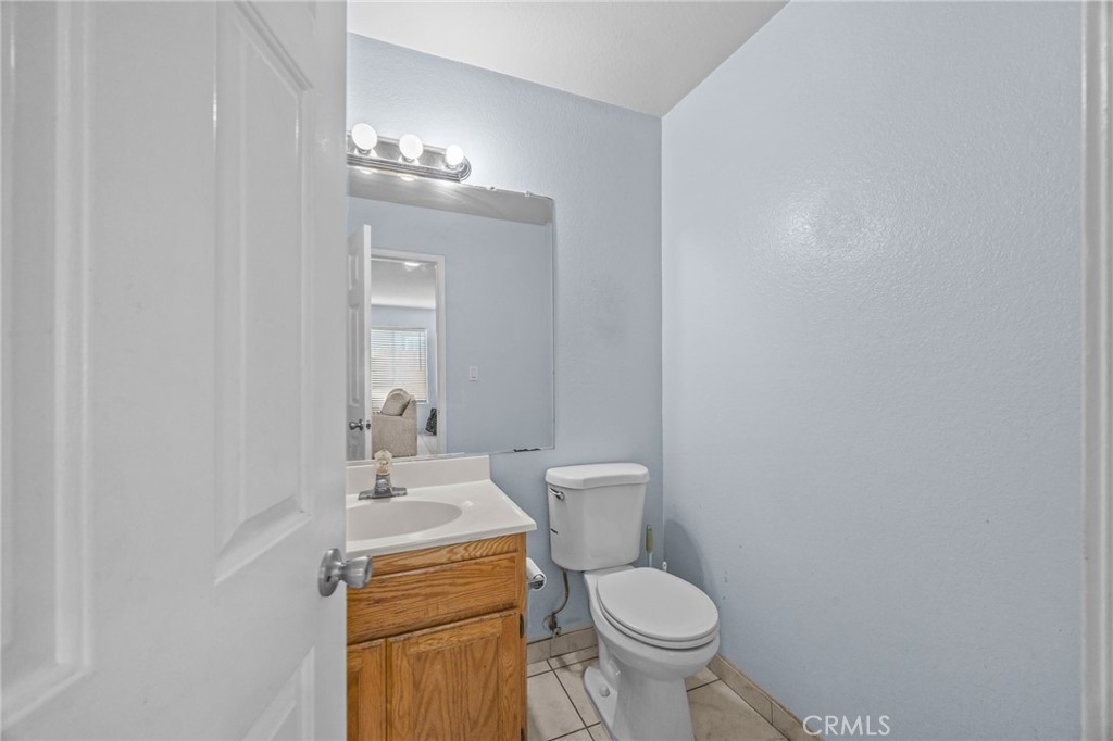 1450 W 9th Property Photo 16