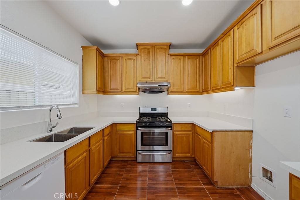201 E King Property Photo 10