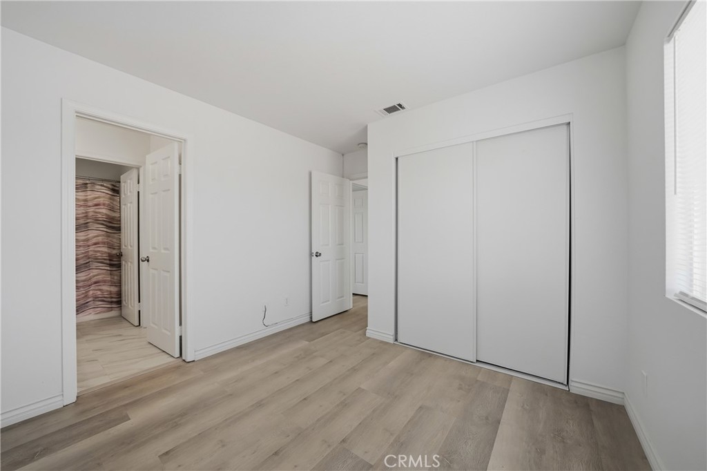 201 E King Property Photo 21