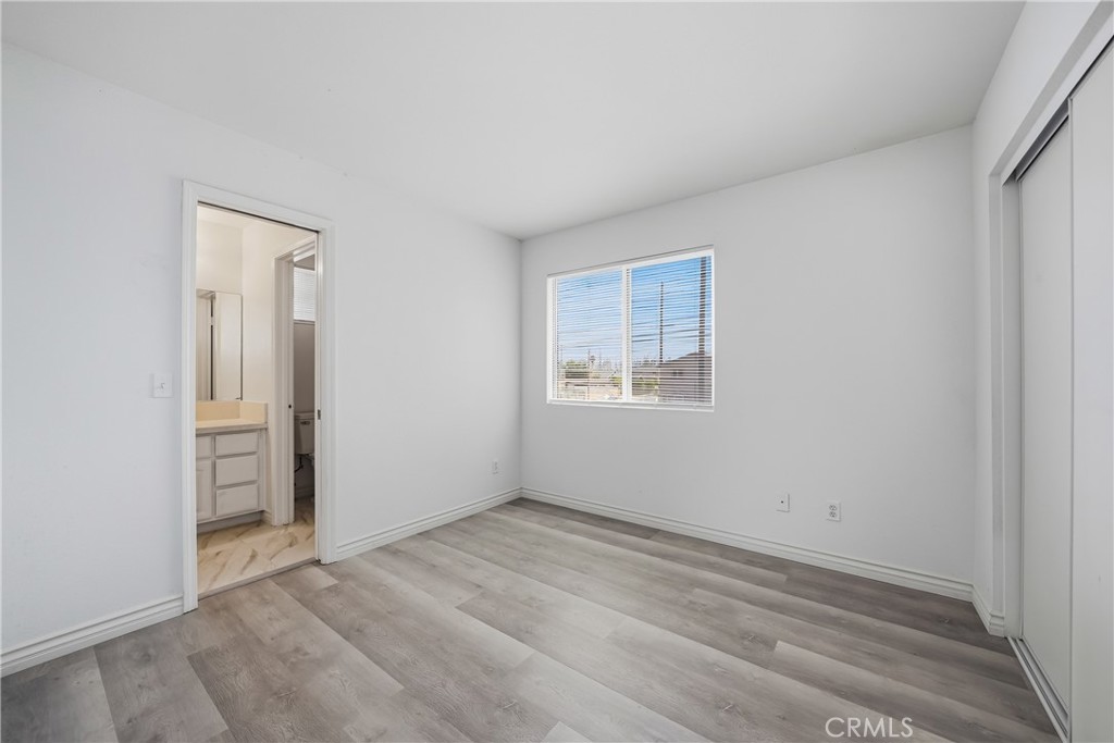 201 E King Property Photo 23