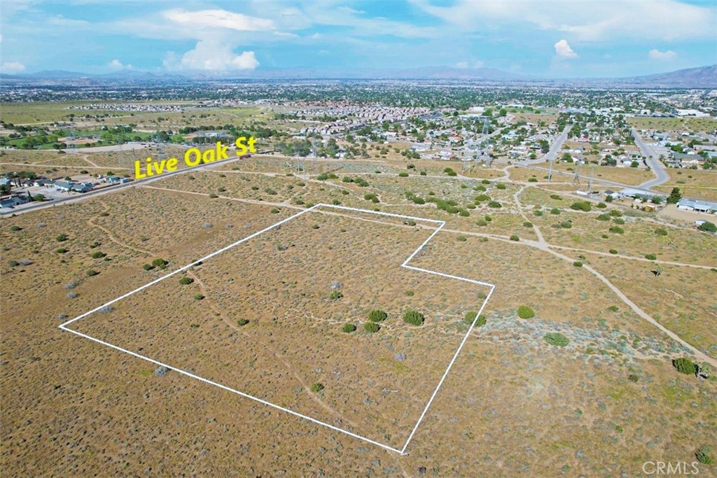 20 Fuente Avenue Property Photo 12