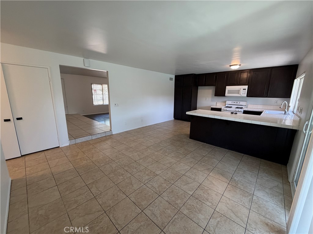 12829 Mclennan Avenue Property Photo 13