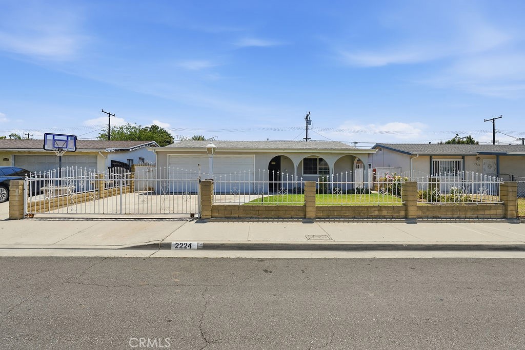 2224 Delnice Avenue Property Photo 5