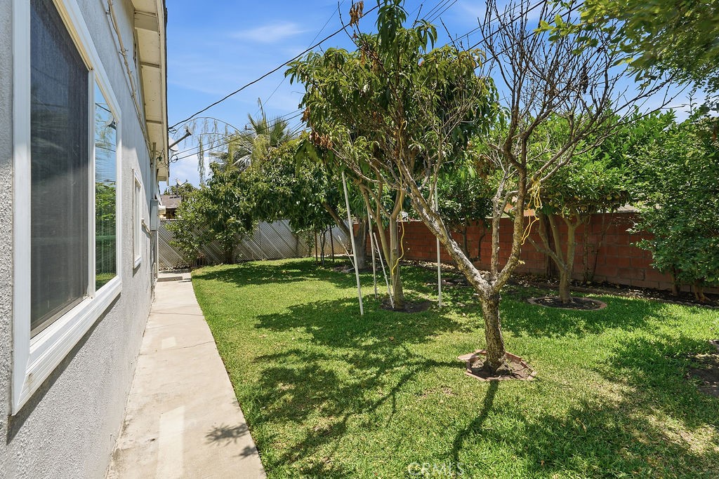 2224 Delnice Avenue Property Photo 40
