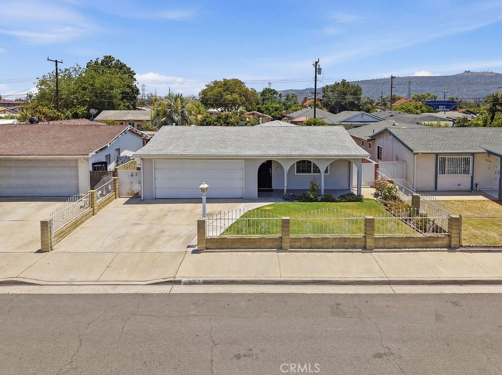 2224 Delnice Avenue Property Photo 41