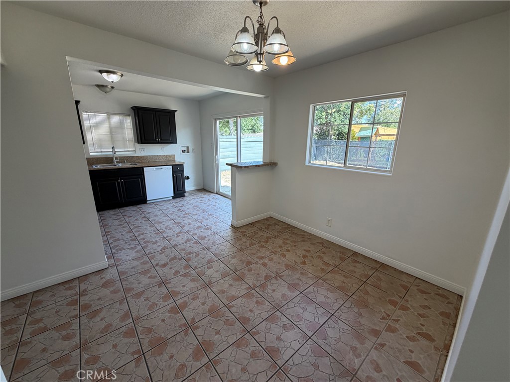5750 Willard Way Property Photo 8