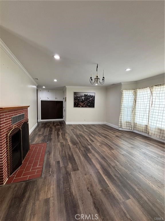 3297 N Pershing Property Photo 4