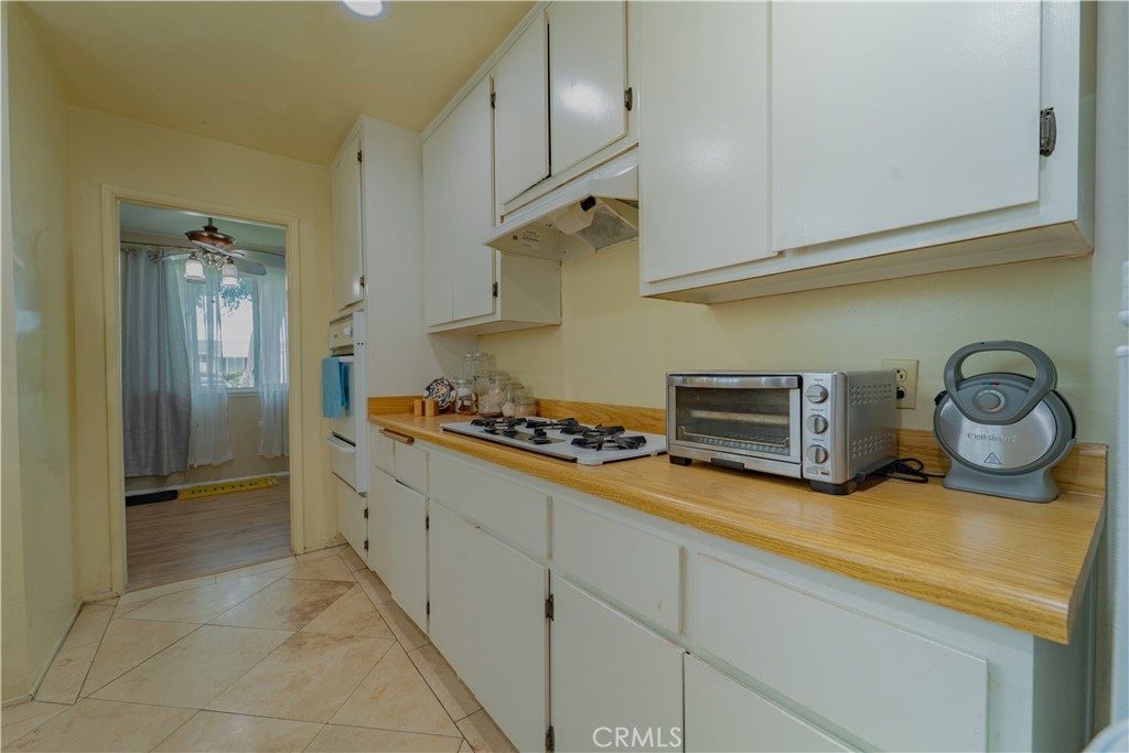 16303 E Elgenia Property Photo 8