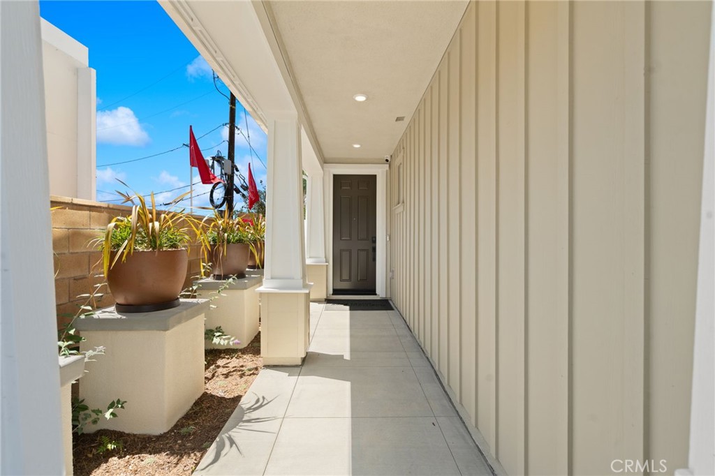 480 Citrus Oak Road Property Photo 5