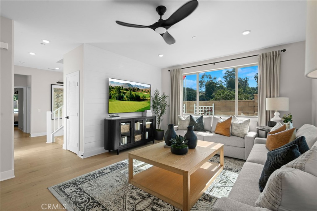 480 Citrus Oak Road Property Photo 8