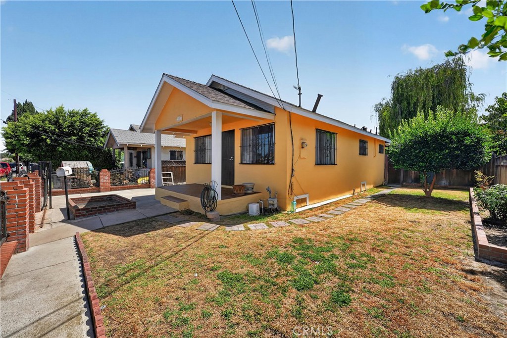 8000 Lou Dillon Avenue Property Photo 3