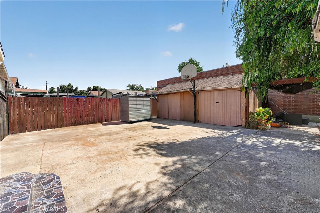 8000 Lou Dillon Avenue Property Photo 22