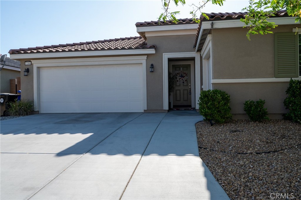13366 Ficus Court Property Photo 2