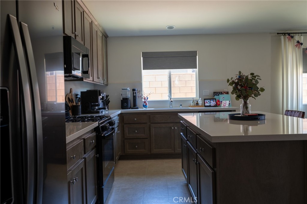 13366 Ficus Court Property Photo 4